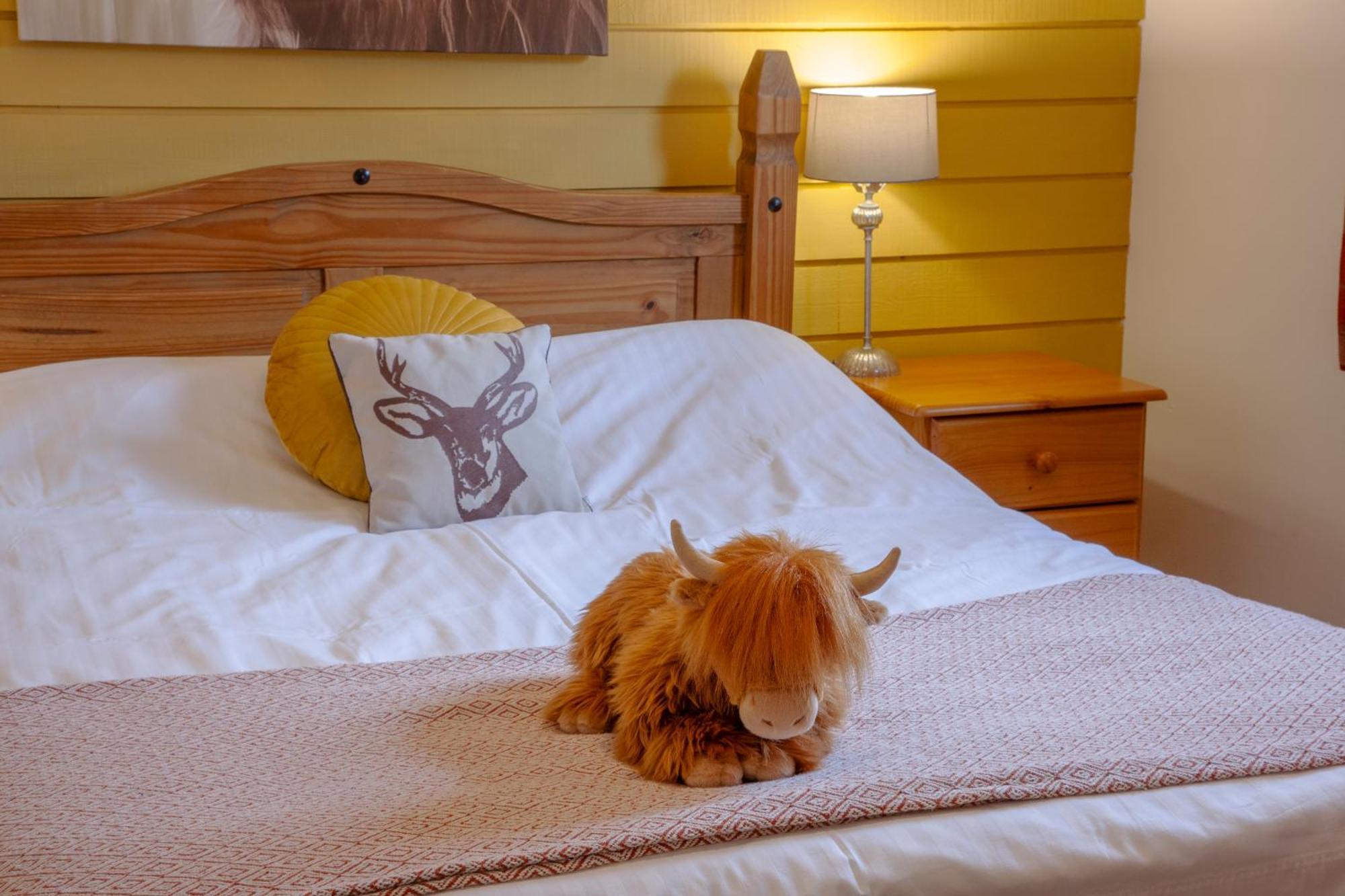 Appin Holiday Homes -Caravans, Lodges, Shepherds Hut And Train Carriage Stays المظهر الخارجي الصورة
