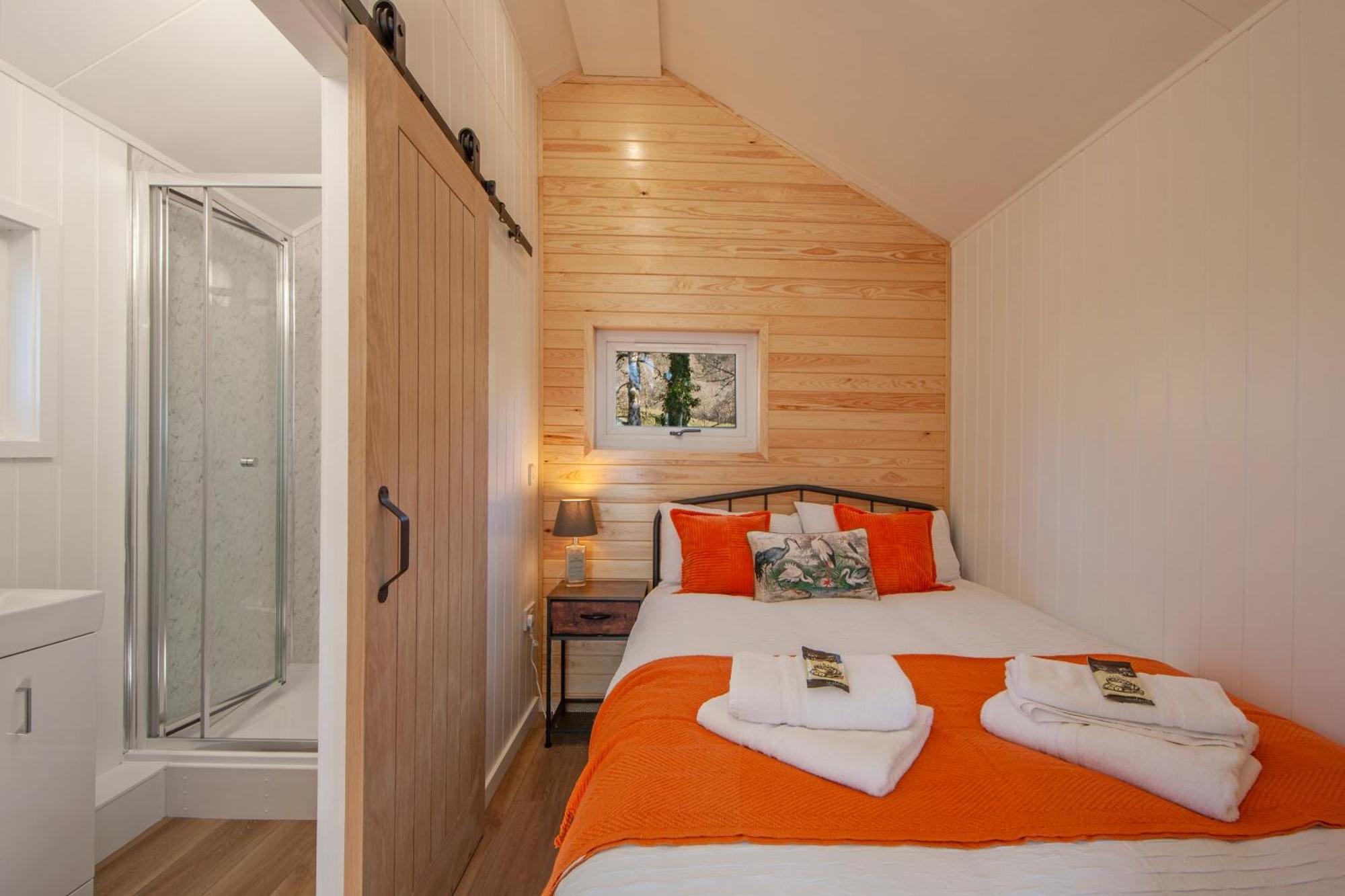 Appin Holiday Homes -Caravans, Lodges, Shepherds Hut And Train Carriage Stays المظهر الخارجي الصورة