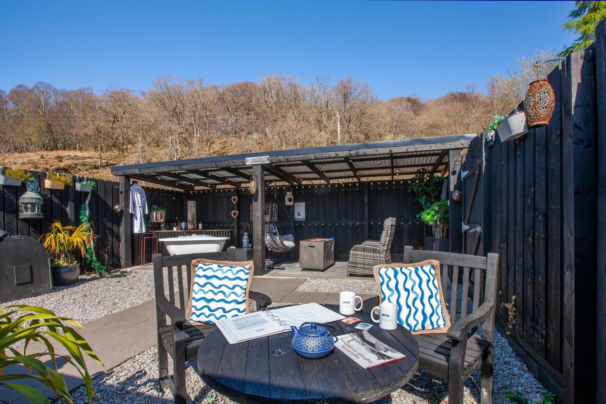 Appin Holiday Homes -Caravans, Lodges, Shepherds Hut And Train Carriage Stays المظهر الخارجي الصورة